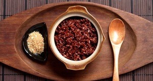 sử dụng gạo lứt như thực phẩm giảm cân