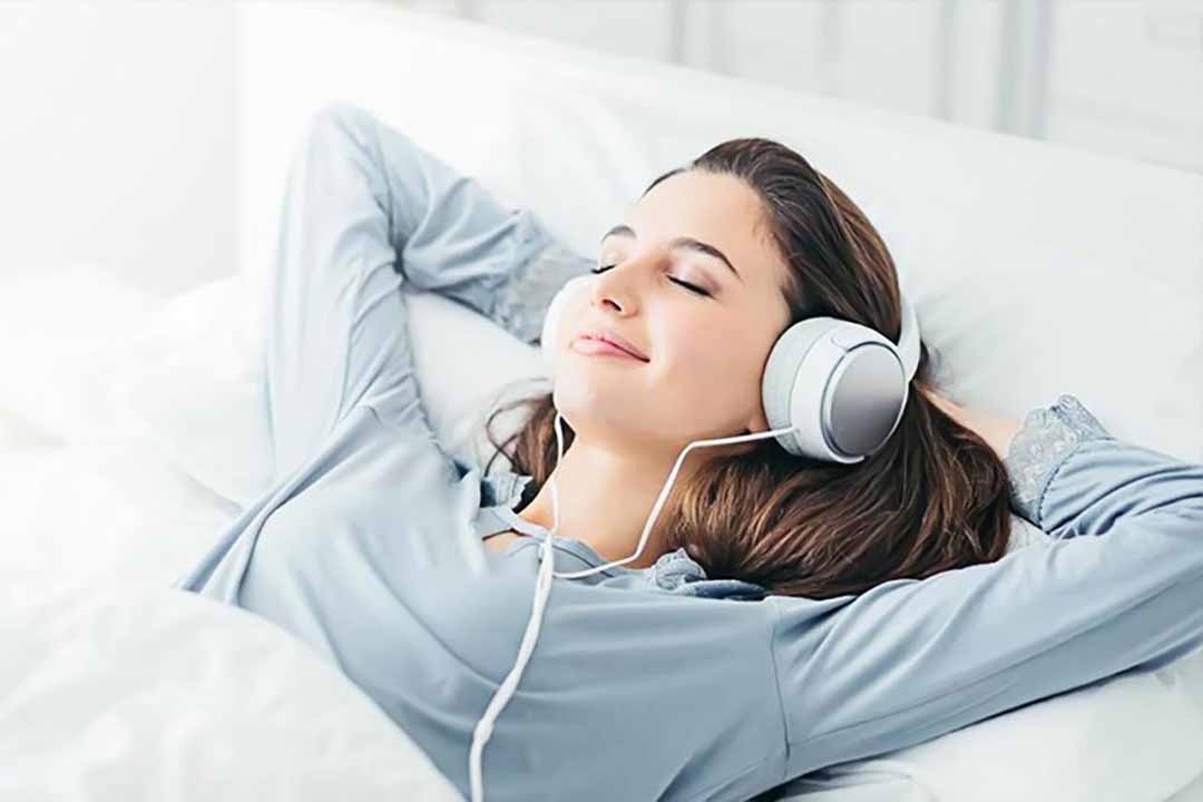 Nghe nhạc giúp dễ ngủ hơn